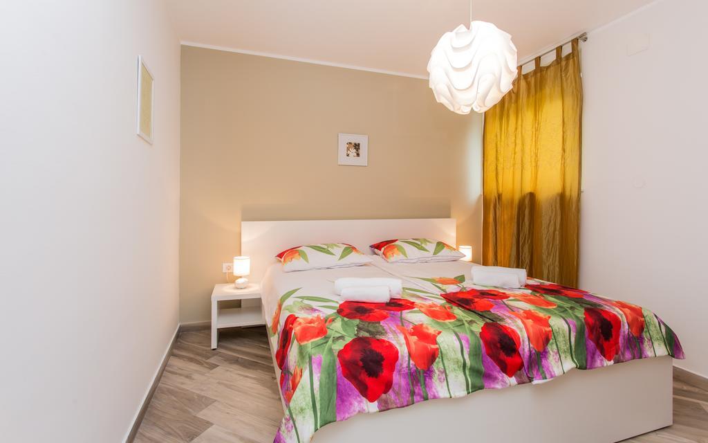 Sunrise Apartment Risika Εξωτερικό φωτογραφία